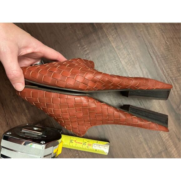 Connie Wicker Woven Slip-On Brown Shoes, Size 9 - Picture 4 of 9